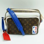 ルイヴィトン（LOUIS VUITTON）モノグラム　ナイル・メッセンジャー　LV×NBA　M45584　カプセルコレクション　メンズ　レディース　ショルダーバッグ（中古）